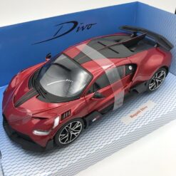 Model Car Bburago 1/18 Bugatti Divo Metallic Red Die Cast