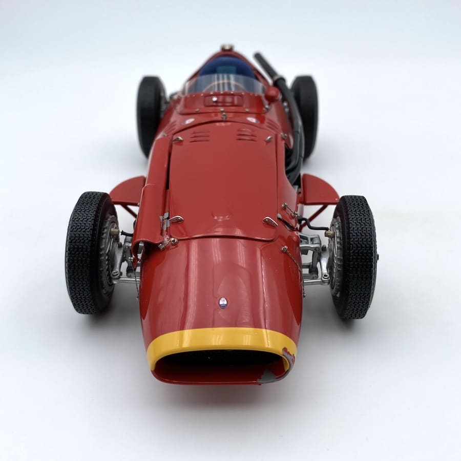 DAMAGED] F1 model CMC 1/18 Maserati 250F World Champion 1957