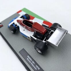 Alternative view of Model F1 Atlas Edicola 1/43 March 761 1976 #10 R. Peterson