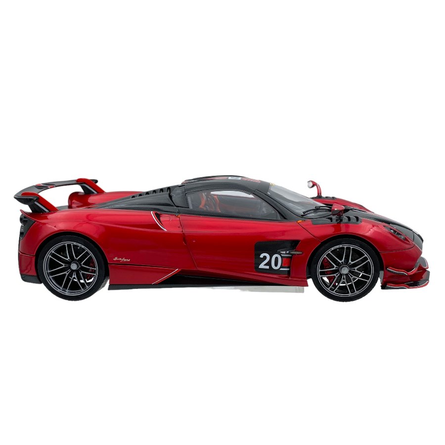 LCD Car Models 1/18 Pagani Huayra Roadster BC red LCD Car Models 1/18 Pagani Huayra Roadster BC red