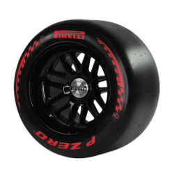 Pirelli tire WTT F1 2026 Soft 1/2