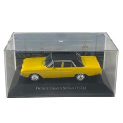 Model Car Newsstand American Collection 1/43 Dodge Grand Sedan 1976 Yellow
